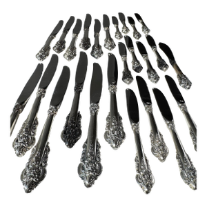 Mid 20th Century Wallace Sterling Silver Handle Dinner Knives – Grande Baroque Pattern, Classic Elegance