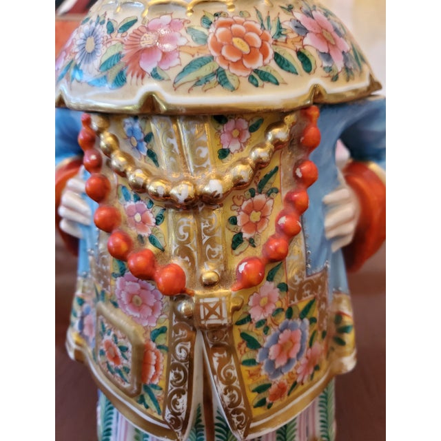 Mid 19th Century Antique Meissen Porcelain Style Chinoiserie Sculpture Box For Sale - Image 4 of 8