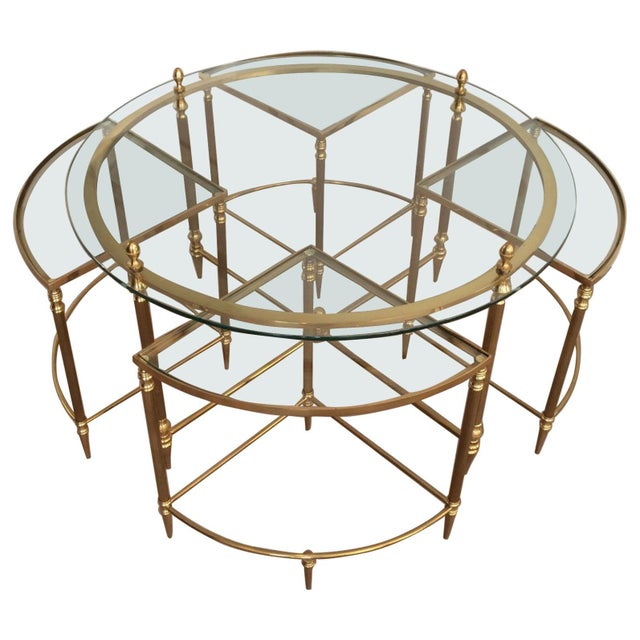 Neoclassical Neoclassical Round Coffee Table in Brass With 4 Nesting Tables by Maison Bagués - Set of 5 For Sale - Image 3 of 12