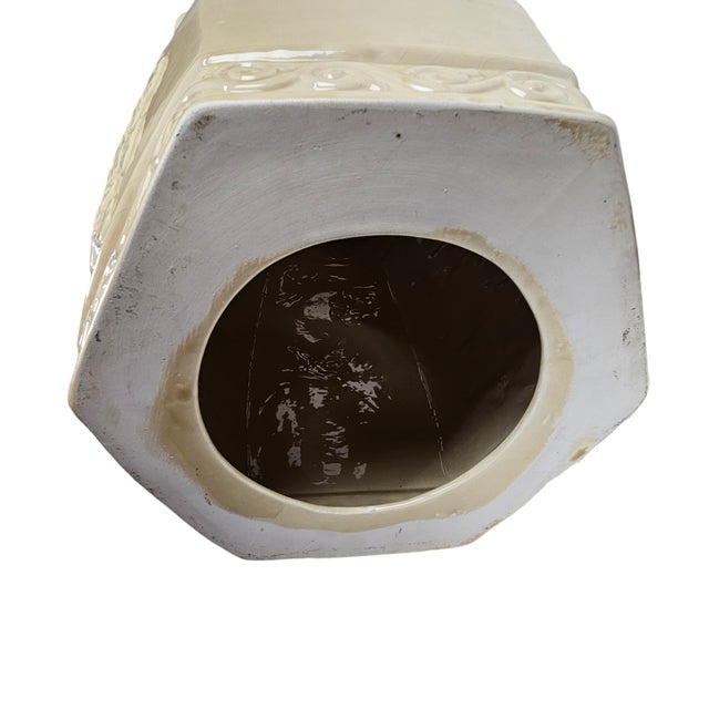 Vintage Italian Chinoiserie Ceramic Garden Seat – Cream Blanc-De-Chine Floral Hexagonal Stool, 20″ For Sale - Image 9 of 12