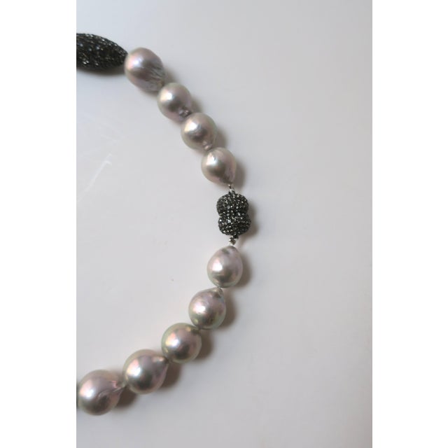 Baroque Pearl Necklace & Bracelets, Convertible, Circa 2000s For Sale - Image 10 of 10