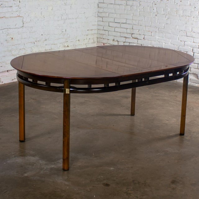 Mid 20th Century Mid-20th Century MCM to Campaign Style Round to Oval Expanding Dining Table Attributed to Tung Si Collection by Hickory Manufacturing For Sale - Image 5 of 18