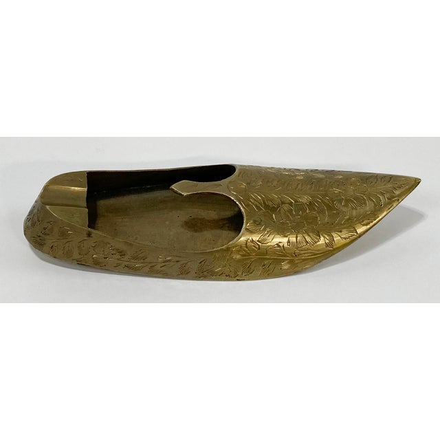 Mid 20th Century Mid 20th Century Brass Etched Indian Slipper Shoe Ashtray For Sale - Image 5 of 8