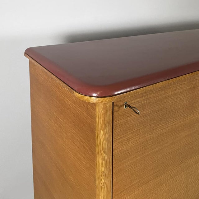 Glass Mid-Century Modern Italian Sideboard in Wood, Glass, and Burgundy Leather, 1960s For Sale - Image 7 of 18