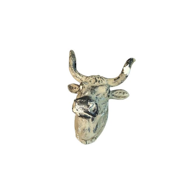 Farmhouse Vintage Distressed Bull Head Wall Sculpture – Trade Sign 19th Century For Sale - Image 3 of 8
