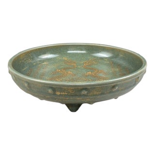 Vintage Ru-Style Celadon Tripod Basin With Gilt Dragon Motif For Sale