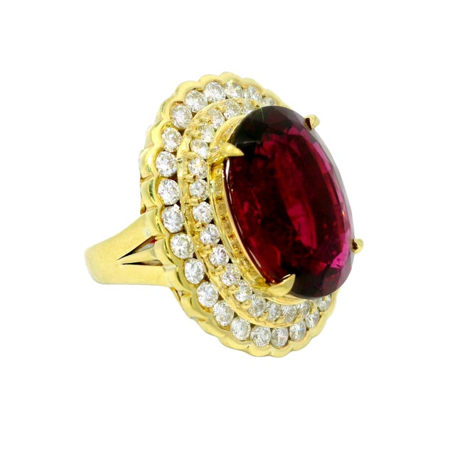 Contemporary 15.74 Rubellite Tourmaline Diamond Double Halo 18k Yellow Gold Cocktail Ring, Size 6.25 For Sale - Image 3 of 4