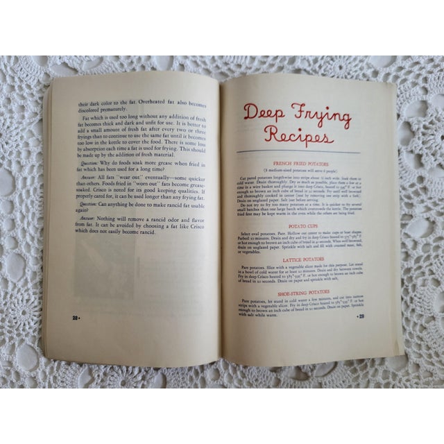 Paper 1932 French Frying Cookbook For Sale - Image 7 of 12