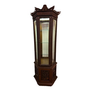 Mid-20th Century Chinoiserie Carved Wood Pagoda Vitrine & Display Cabinet For Sale