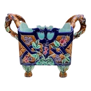 Majolica Blackberries Cache Pot Fives Lille, Circa 1890 For Sale