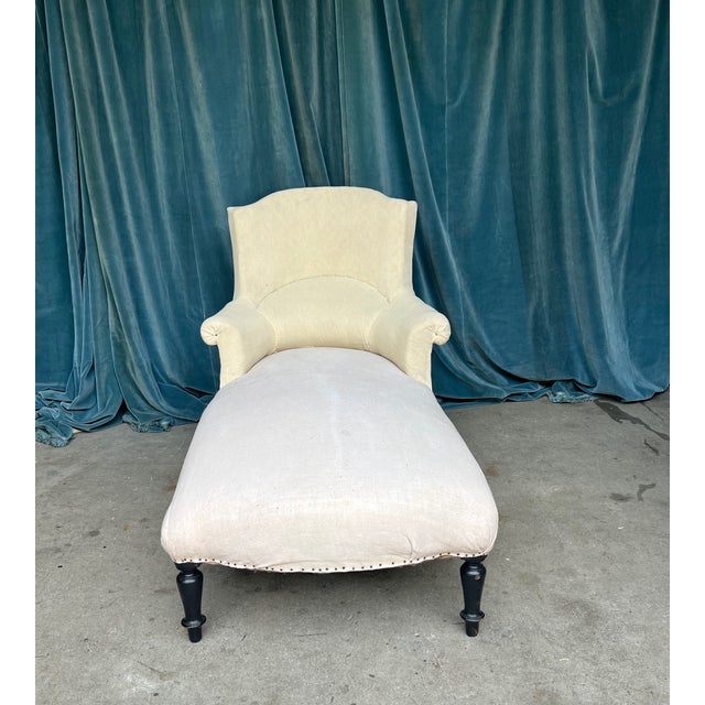 Late 19th Century French 19th Century Chaise Longue in Muslin For Sale - Image 5 of 13