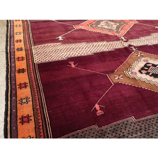 Tribal Galerie Shabab Collection Mid-20th Century Handmade Turkish Tribal Long & Narrow Room Size Carpet For Sale - Image 3 of 7
