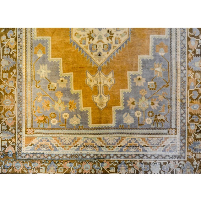 Turkish Wonderful Vintage Turkish Oushak Rug For Sale - Image 3 of 6