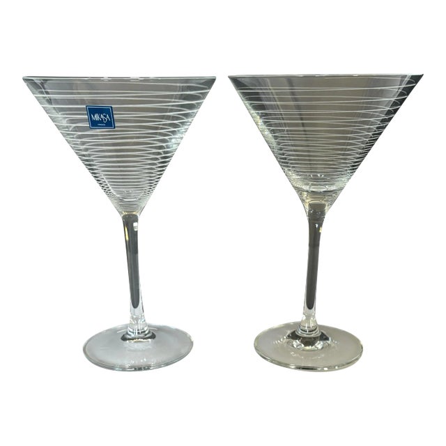 Pair of Vintage Mikasa Cheers Etched Ring Glass Martini Cocktail Glasses Horizontal Pattern Modernist Barware For Sale
