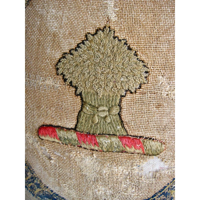 Pillow With Coat of Arms of Marquesses of Westminster 18 Century For Sale - Image 4 of 10