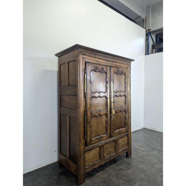Breton Wardrobe in Cherry Wood, 1800s, in Very Good conditions.