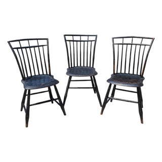 Early 19th Century Collection of 3 Birdcage Windsor Chairs-3 For Sale