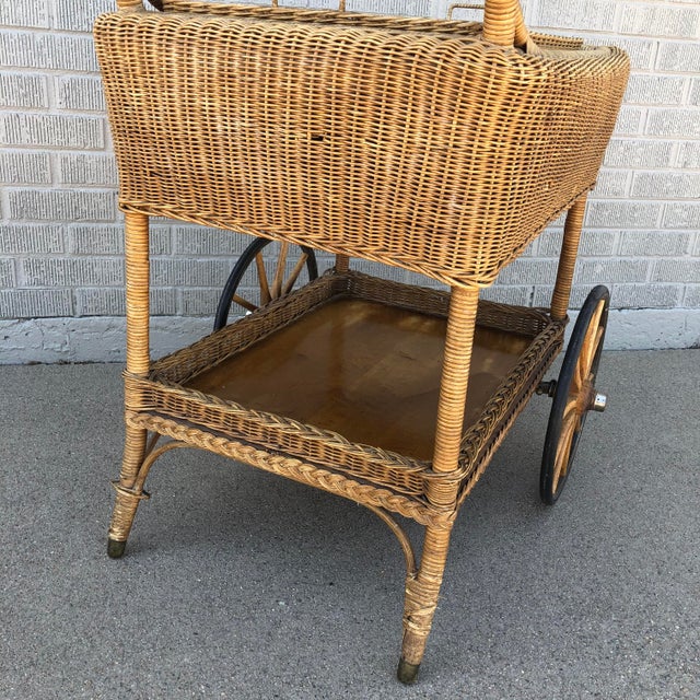 Early American Antique Wicker Tea Trolley/Bar Cart Chairish