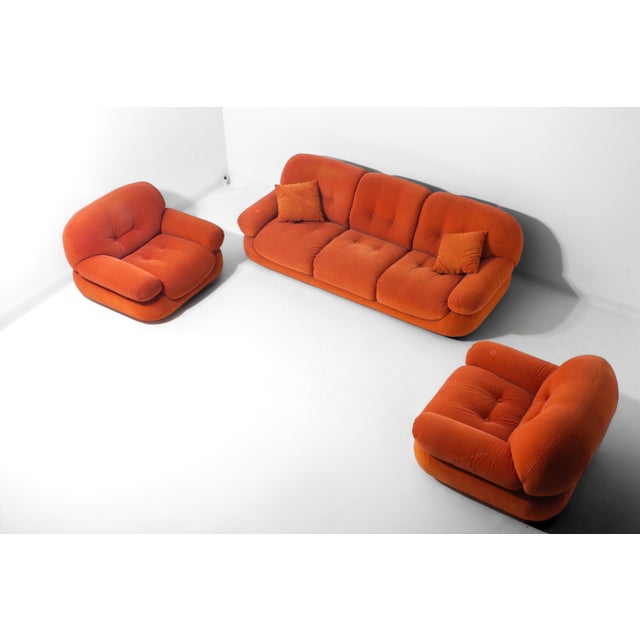 1970s Vintage Sapporo Three-Seater Sofa in Suede by Mobil Girgi, 1970s For Sale - Image 5 of 18