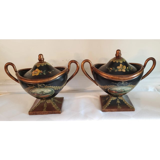 Japanese Vintage 1950s Hand Painted Decorative Ceramic Urns - a Pair For Sale - Image 4 of 12