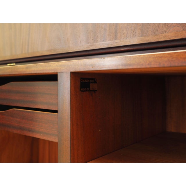 Brown Danish Mahogany Bookcase from Omann Jun, 1970s For Sale - Image 8 of 18