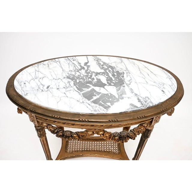 Antique French Carved Gilt Wood Occasional Table with Marble Top, 1890 For Sale - Image 6 of 11