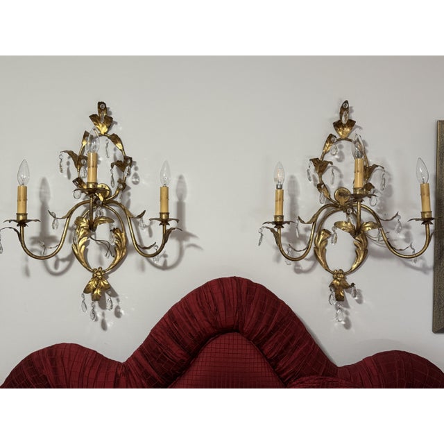 Mid 20th Century Florentine or Hollywood Regency Italian Gilt Tole & Crystal Wall Sconces - A Pair For Sale - Image 12 of 13