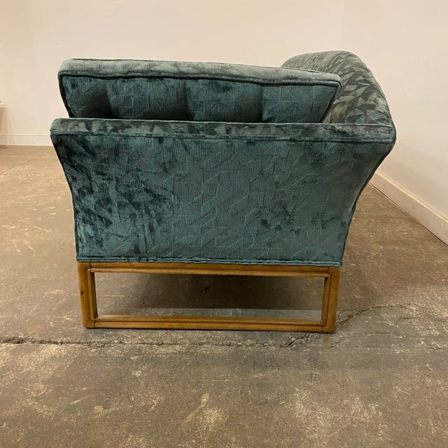Reupholstered Mid Century Modern Sofa Done in a Geometric Cut Velvet. For Sale In Cleveland - Image 6 of 10