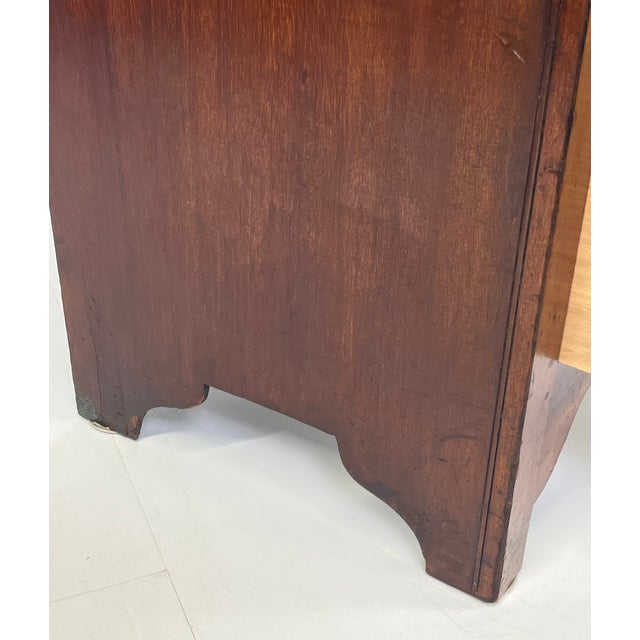 Early 20th Century English Edwardian Style Inlaid Mahogany Wardrobe With Beveled Oval Mirror For Sale - Image 13 of 16
