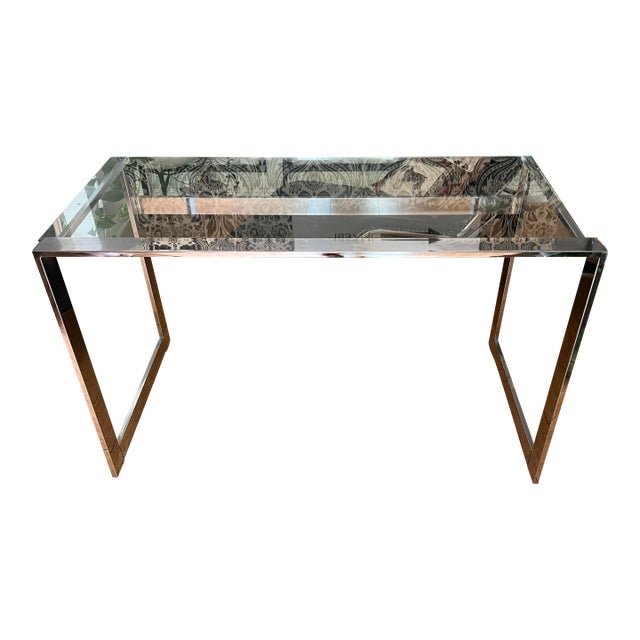 1970s Chrome, Mid-Century Table Petite For Sale