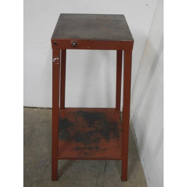Iron Easel Table, 1960, in Good conditions. Designed 1960 to 1969