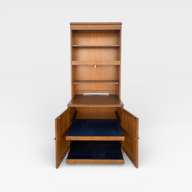 Vintage Hooker Furniture Oak Hutch Cabinet With Open Shelving, 20th Century For Sale - Image 11 of 15