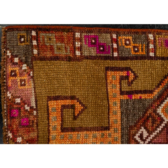 Early 21st Century Turkish Mini Rug Oriental Hand Knotted Vintage Rug 1'9" x 1'8" #21068 For Sale - Image 5 of 8