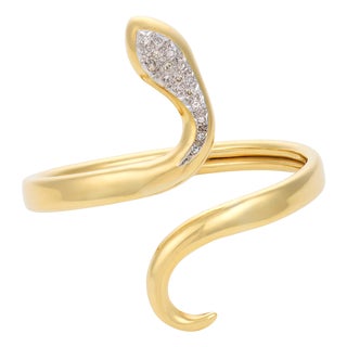 Vintage Diamond 18k Yellow Gold Snake Bangle For Sale