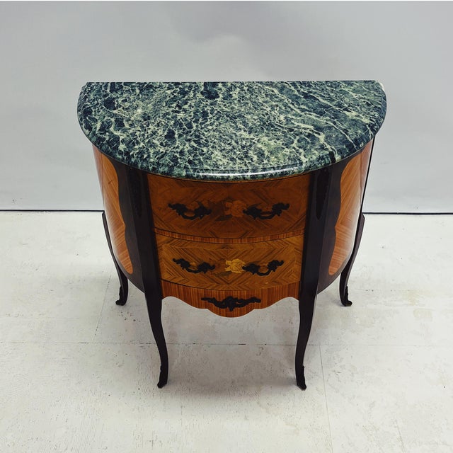French Louis XV Mahogany Commode with Marble Top For Sale - Image 3 of 10