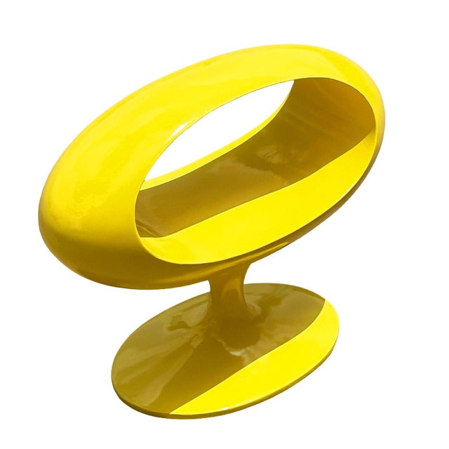 Y2k Space Age William Emmerson Attributed "Spheroid" Yellow Side Drinks Table For Sale - Image 4 of 8