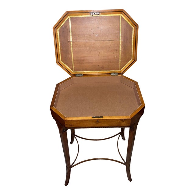 Elegant 19th century Italian occasional table, likely Sorrento, crafted with fine marquetry and parquetry inlay. The...
