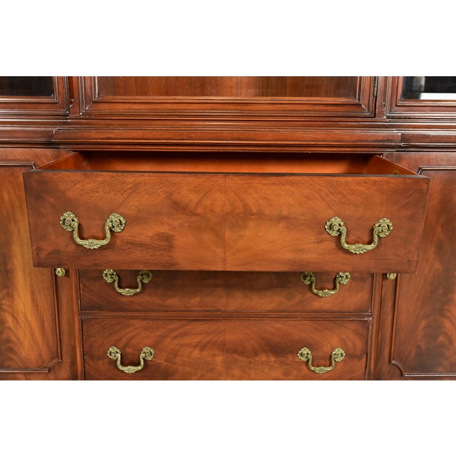 Brown White Furniture Georgian Flame Mahogany Breakfront Bookcase Cabinet, Circa 1960s For Sale - Image 8 of 16