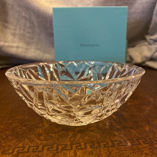 Transparent Vintage Tiffany & Co. Cut Crystal Bowl – Made in Germany – Original Box For Sale - Image 8 of 9