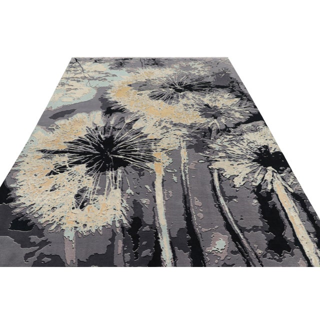 Rug & Kilim Rug & Kilim’s Contemporary Rug in Gray With Abstract Floral Pattern “Dandelion” For Sale - Image 4 of 8