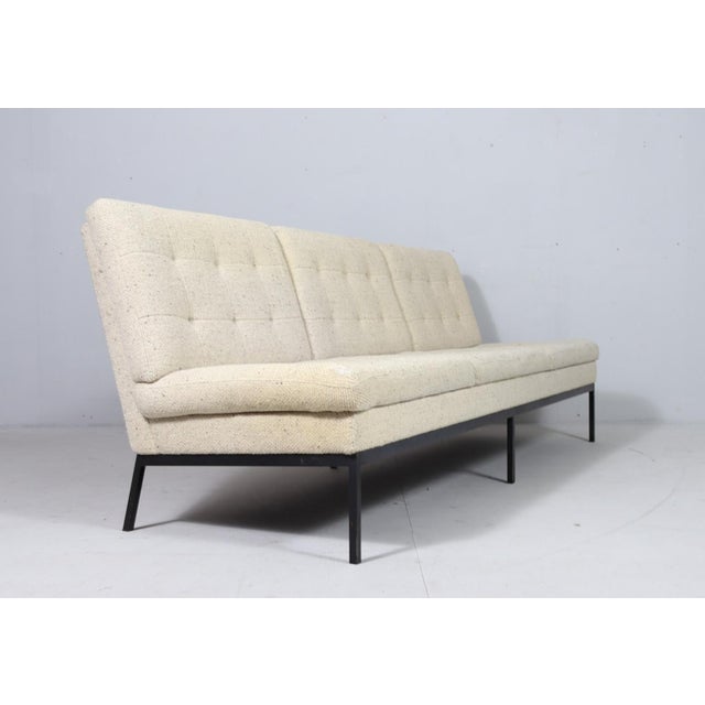 1950s Three-Seater Sofa by Florence Knoll Bassett for Knoll International, 1950s For Sale - Image 5 of 18