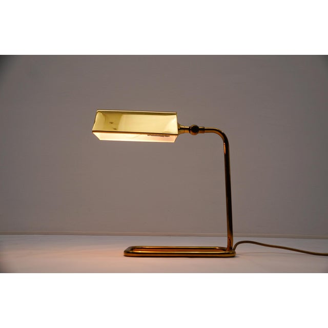 1960s Mid-Century Modern Adjustable Brass Table Lamp by Florian Schulz, Germany, 1960s For Sale - Image 5 of 14