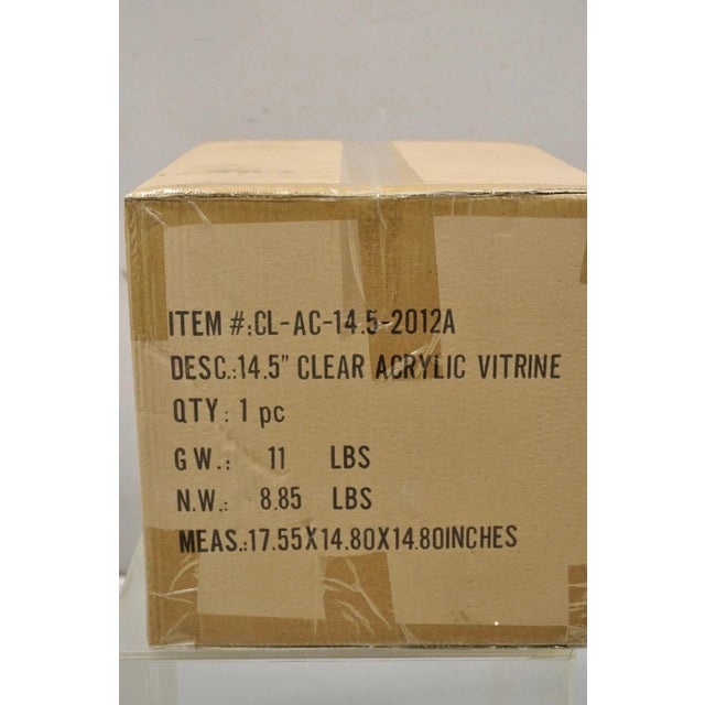 Late 20th Century 5 Sided 14.5" Clear Acrylic Lucite Vitrine Display Case Christine Taylor Coll. For Sale - Image 4 of 10