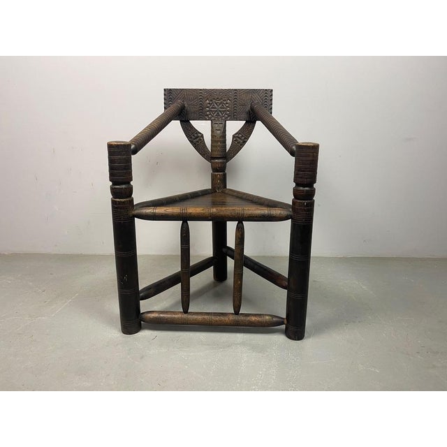 Mid-Century Modern Ethiopian Gurage Chieftains Chair in Hand-Carved Hardwood, 1930s For Sale - Image 3 of 18