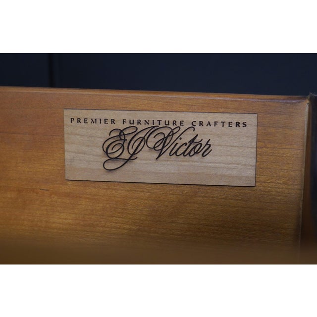 Ej Victor Chinoiserie Eglomise Mirror Door Bar Cabinet For Sale - Image 16 of 18