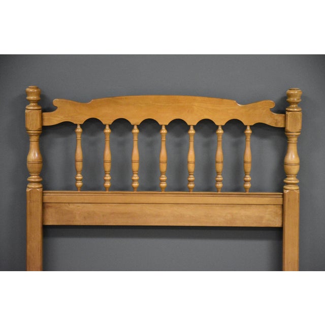 Vintage Maple Twin Beds - A Pair For Sale In Boston - Image 6 of 9