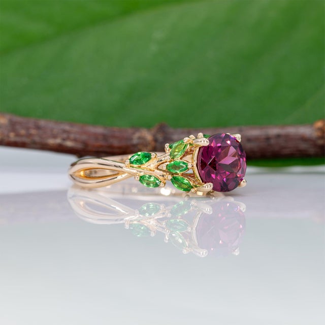 Metal 1.78Ct Purple Garnet Ring With Tsavorite Garnet Accents in Solid 14k Gold, Size 6.75 For Sale - Image 7 of 9