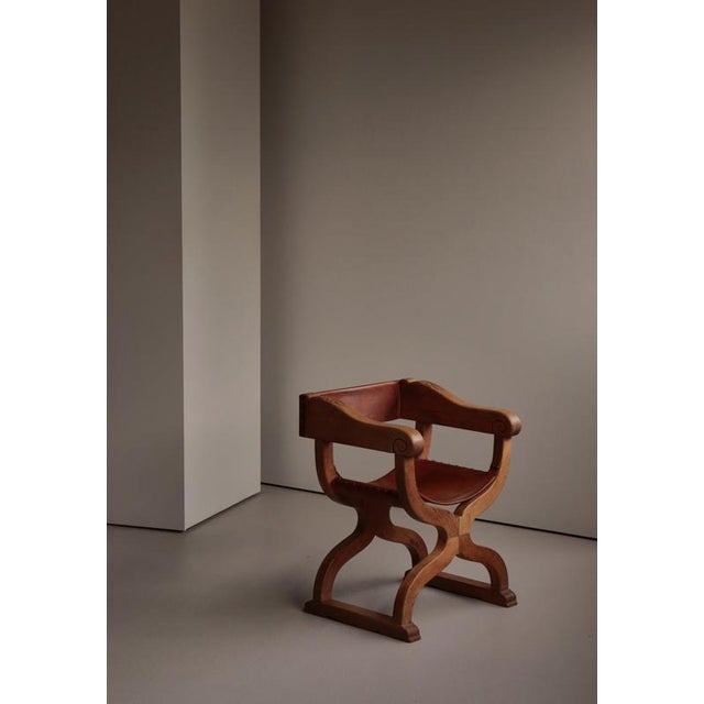Brown Danish Art Nouveau Cabinetmaker Armchair in Oak and Saddle Leather, 1920s For Sale - Image 8 of 17