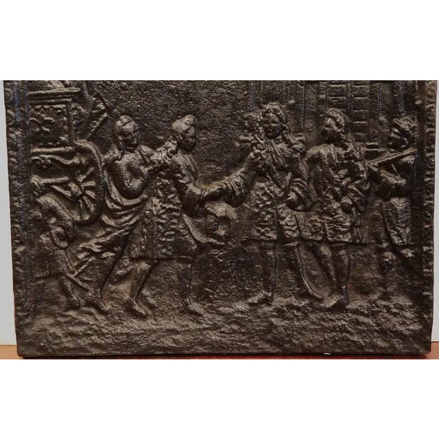 Mid 18th Century 18th Century French Louis XIV Style Cast Iron Fireback With Court Scene For Sale - Image 5 of 7