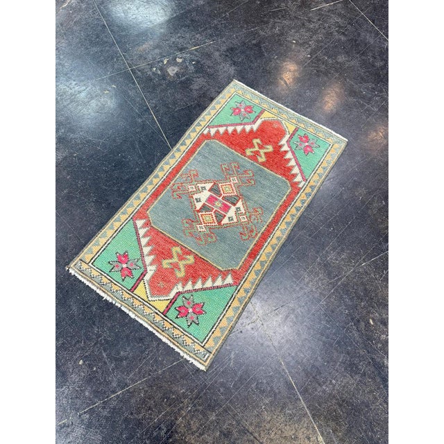 Early 21st Century Turkish Mini Rug Oriental Hand Knotted Vintage Rug 1'5" x 2'6" #17063 For Sale - Image 5 of 8